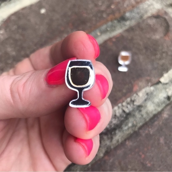 New Handmade Wineglass Studs in White - Picture 2 of 7